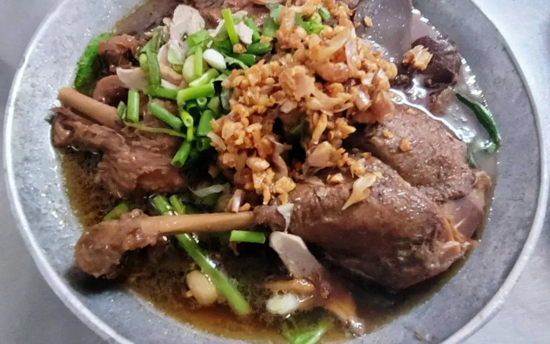 ก๋วยเตี๋ยวเป็ดรสเด็ด เจ้าเก่าแก่